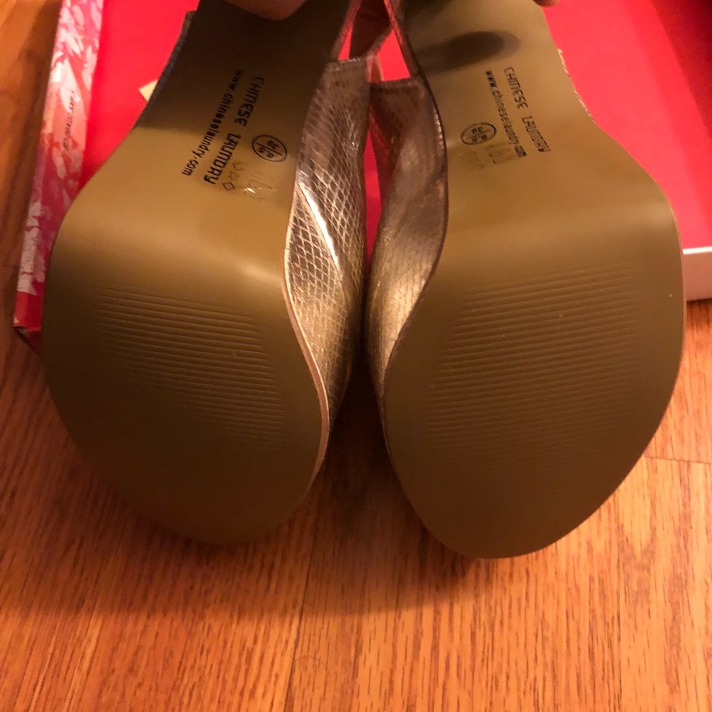Shoes - Picture 6 of 8